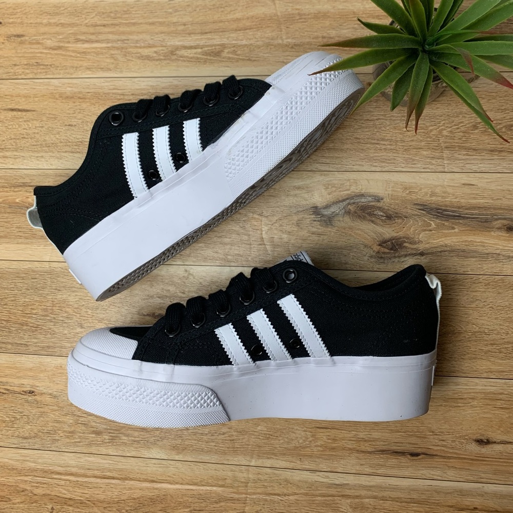 Adidas Nizza Platform Sneaker sz 6